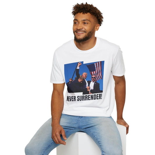 President Trump - Never Surrender! - Men's T-Shirt