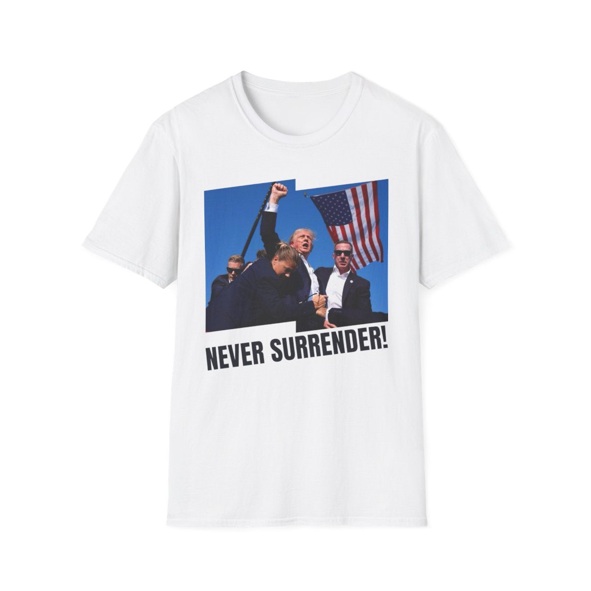 President Trump - Never Surrender! - Men's T-Shirt