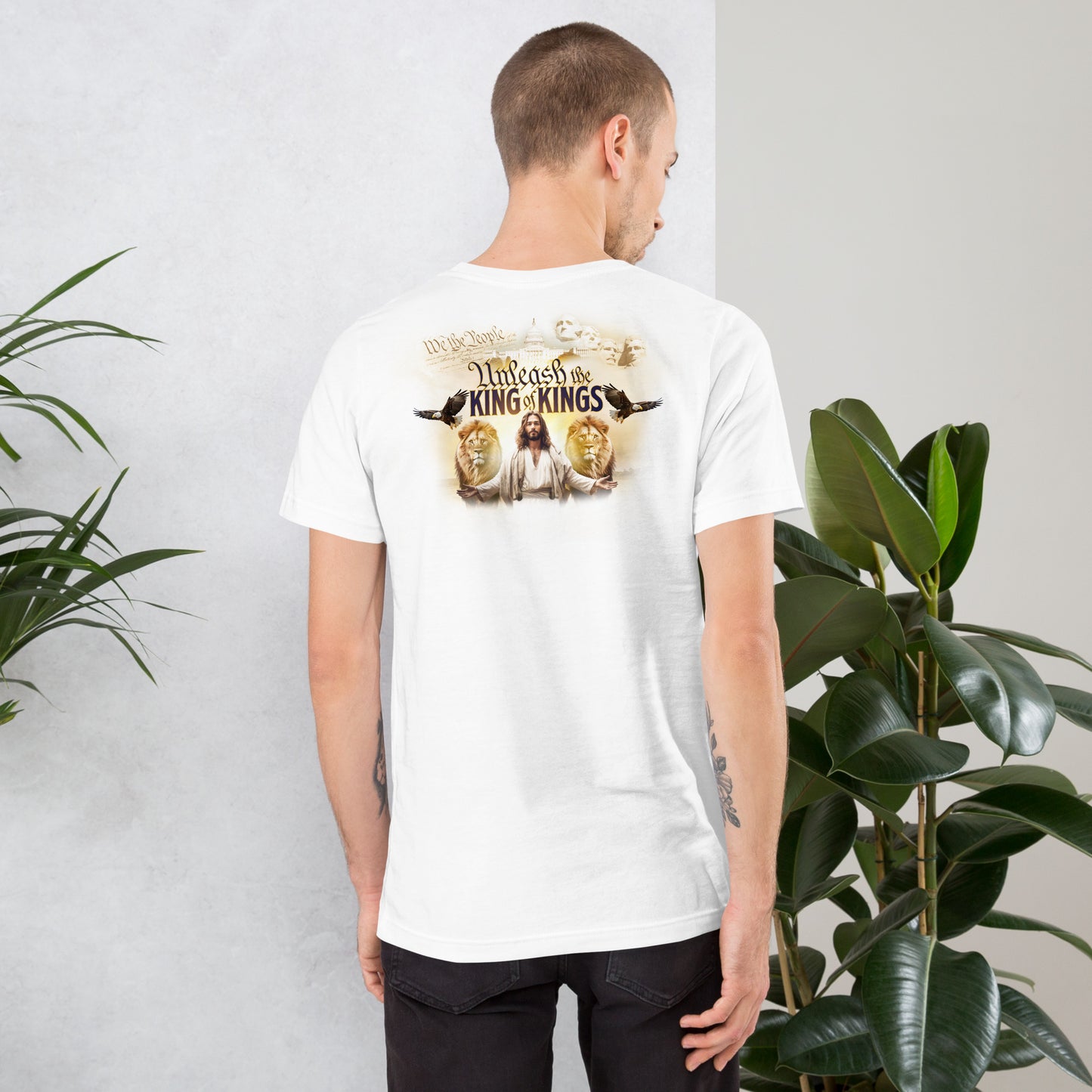 Unleash The King Of Kings - Christian Men's T-Shirt